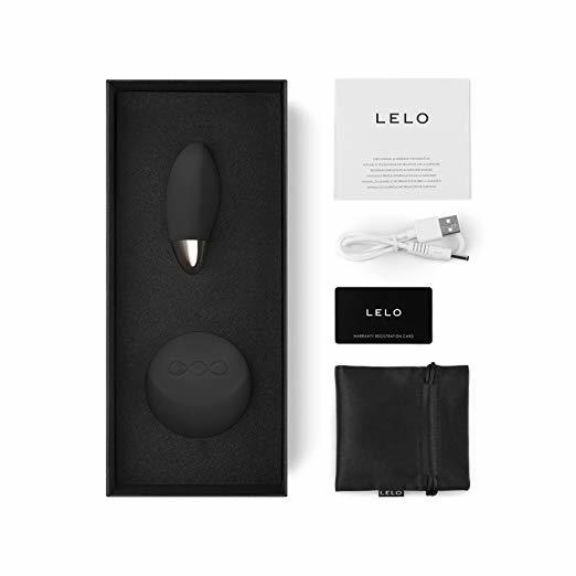 lelo lyla 2 vibrator with accessories